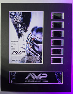 Alien vs Predator AVP 2004 35mm Movie Film Cell Display 8x10 Presentation