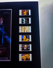 Load image into Gallery viewer, The Fifth Element Bruce Willis 1997 Milla Jovovich 35mm Movie Film Cell Display 8x10 Presentation